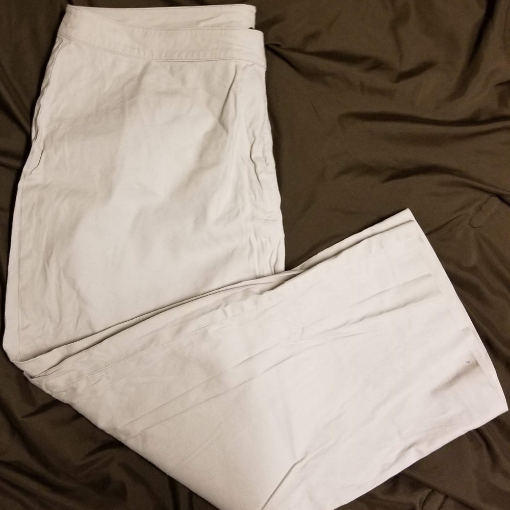 Capri Pants